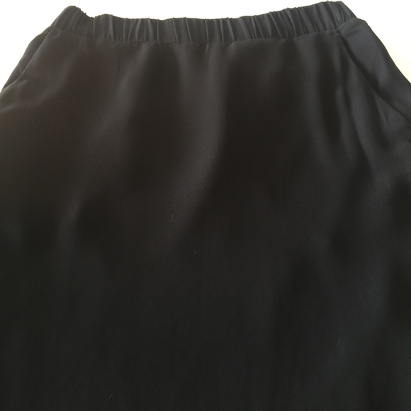 COS | Dress skirt business casual - Picture 3 of 4